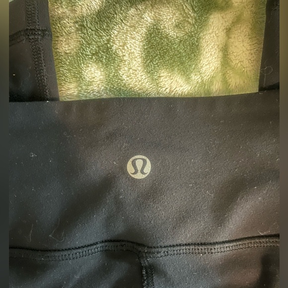 Lululemon capri leggings - Picture 3 of 6